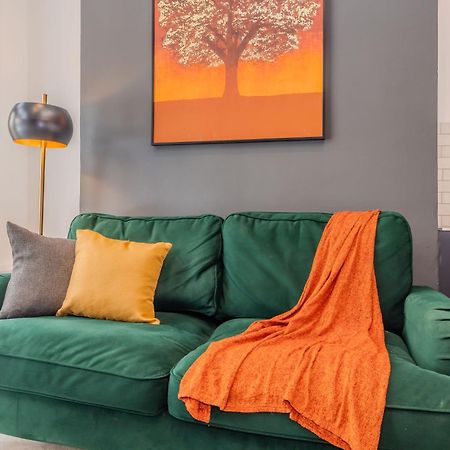 2 Bedroom Flat Next To Brighton Station & Beach I Sleep 8 Guests Zewnętrze zdjęcie