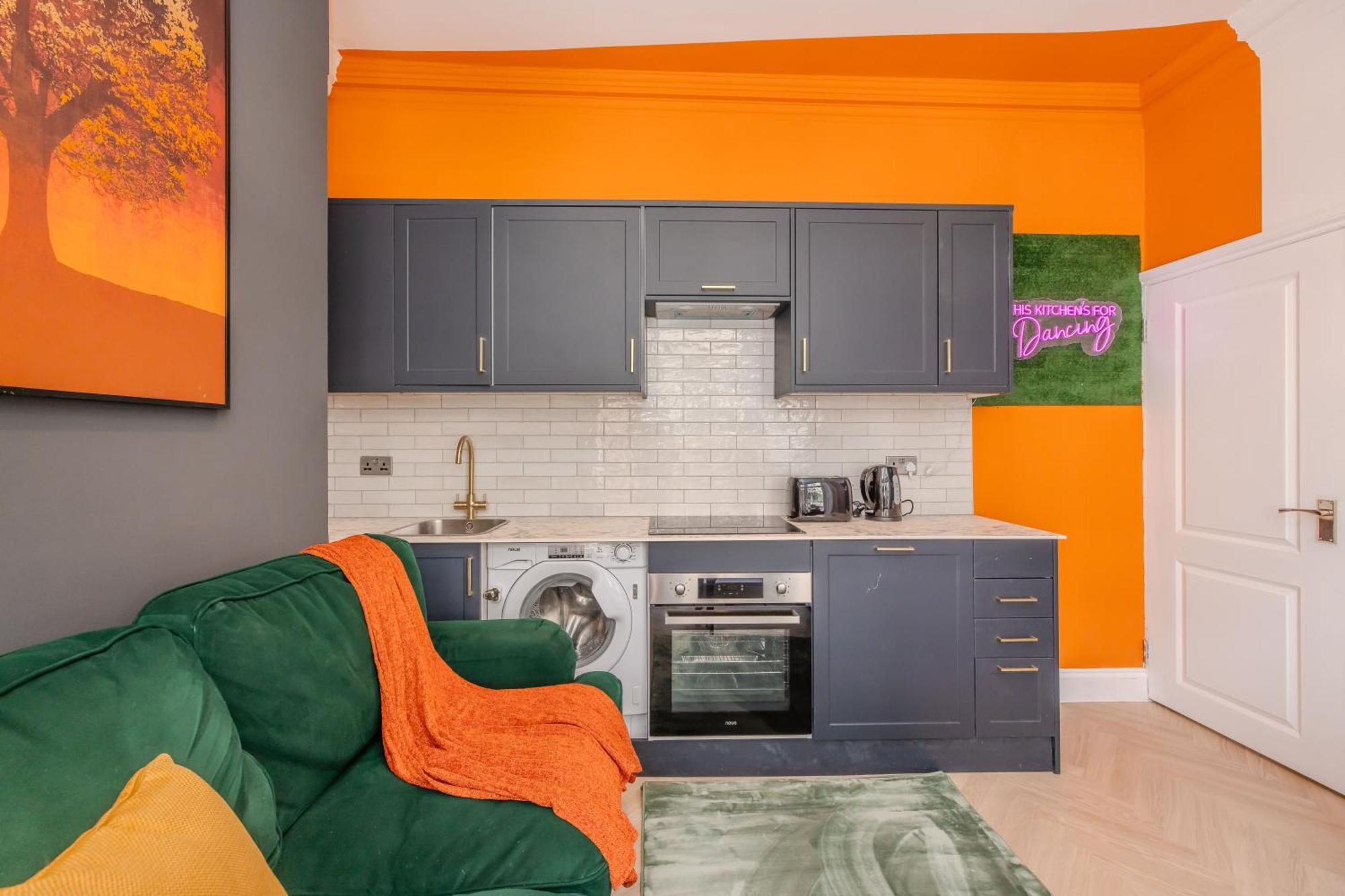 2 Bedroom Flat Next To Brighton Station & Beach I Sleep 8 Guests Zewnętrze zdjęcie