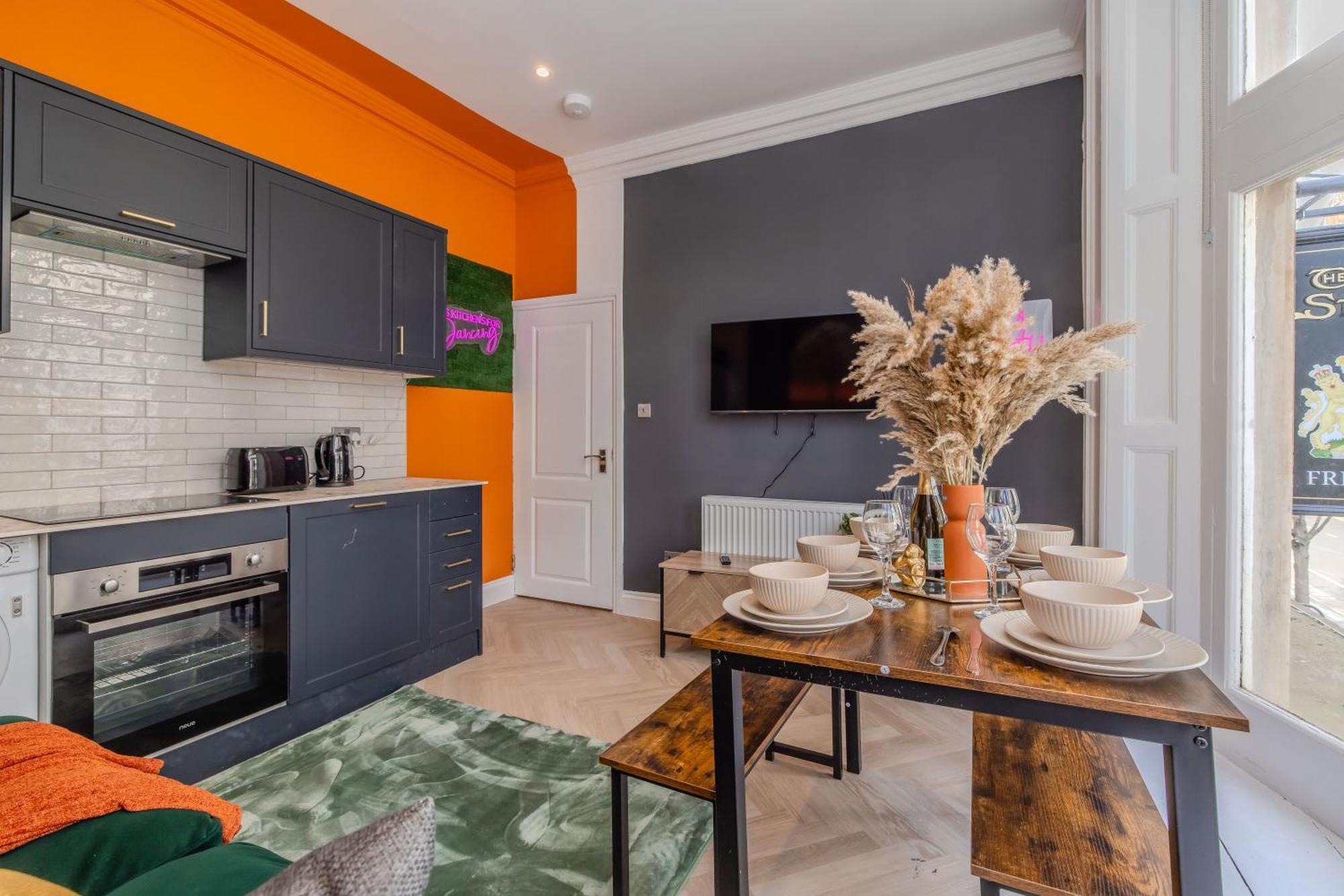 2 Bedroom Flat Next To Brighton Station & Beach I Sleep 8 Guests Zewnętrze zdjęcie